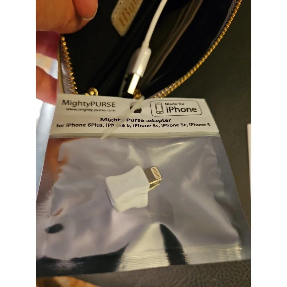 NWT H‎ Butler Genuine Leather Mighty Purse Wristlet - IPhone Charging on the Go